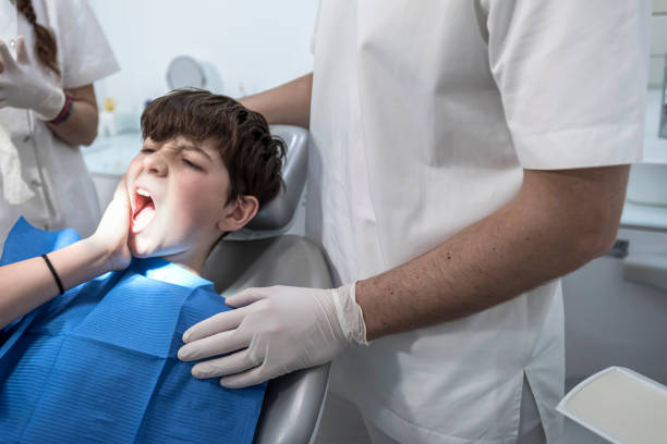 Best Emergency Dental Care for Broken or Chipped Teeth in Webster, TX